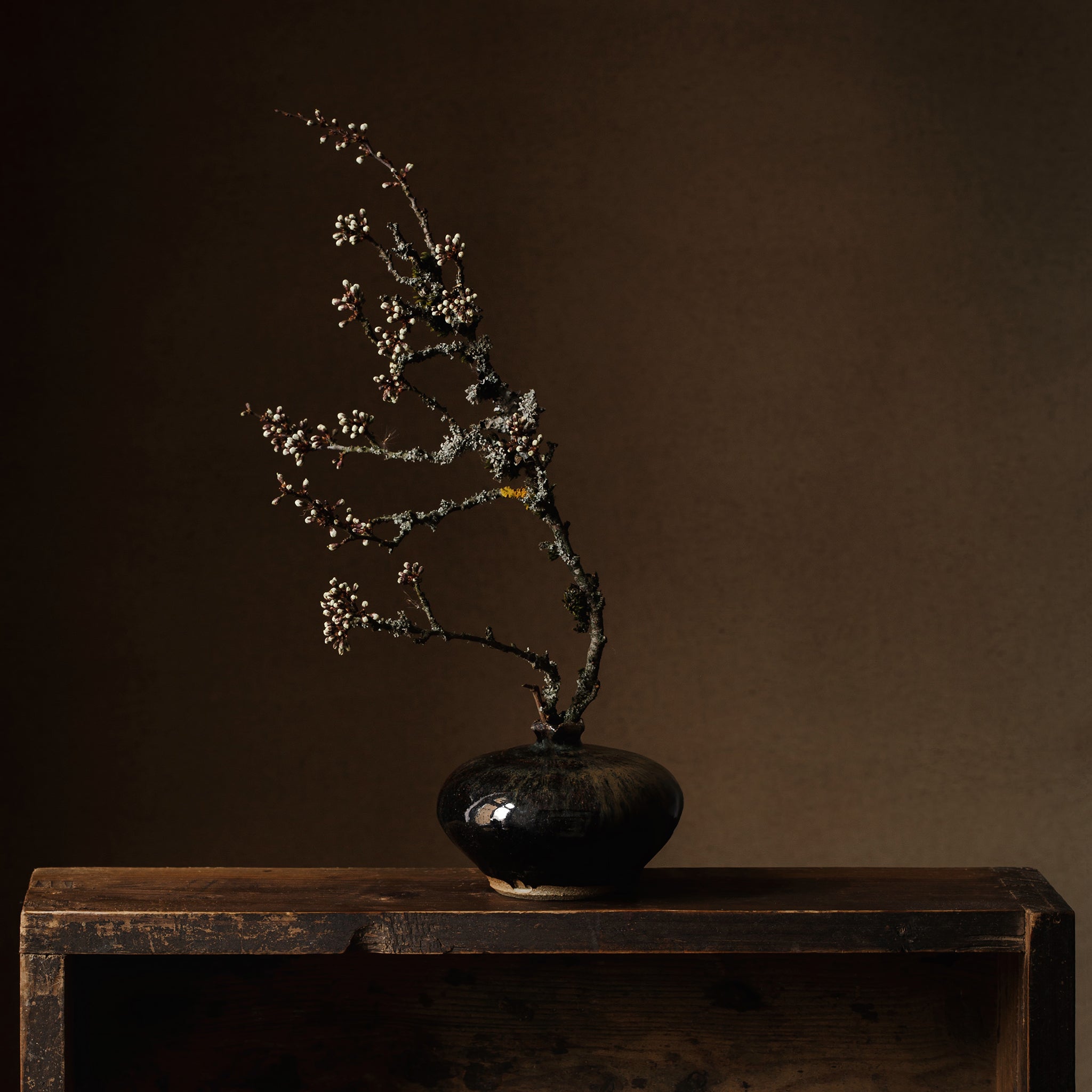 Wheel Thrown Vase No.131/24 - huba.studio