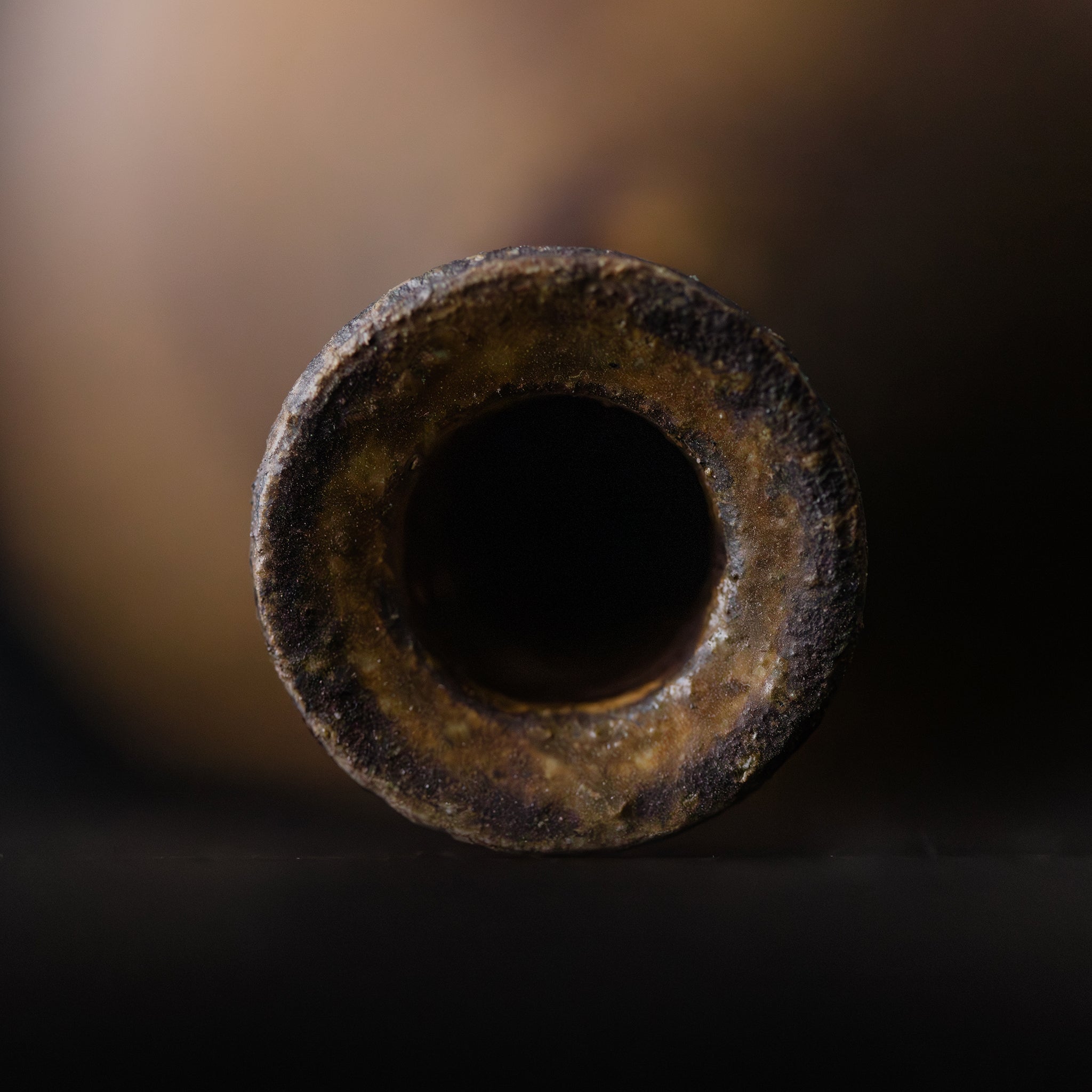 Wood - fired Slender Vase No.161/25 - huba.studio