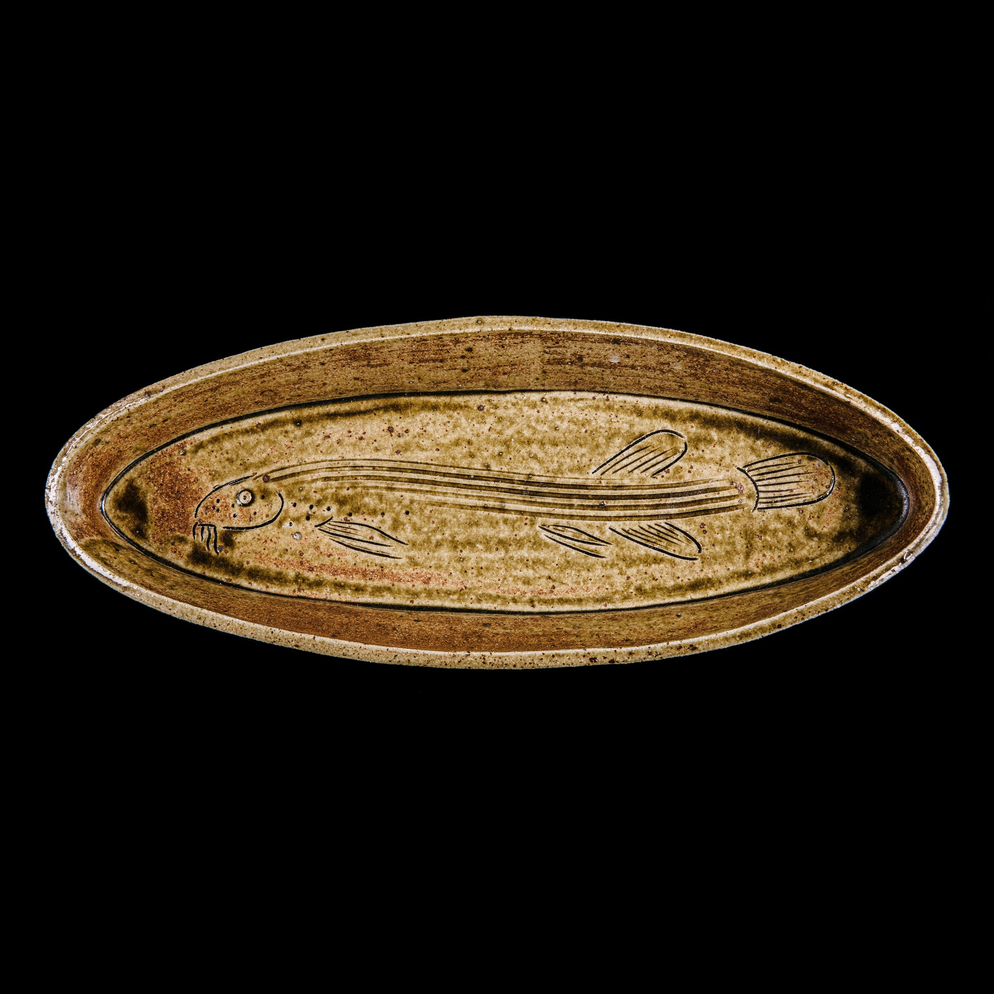 Dish With a Fish Motif No.80/22