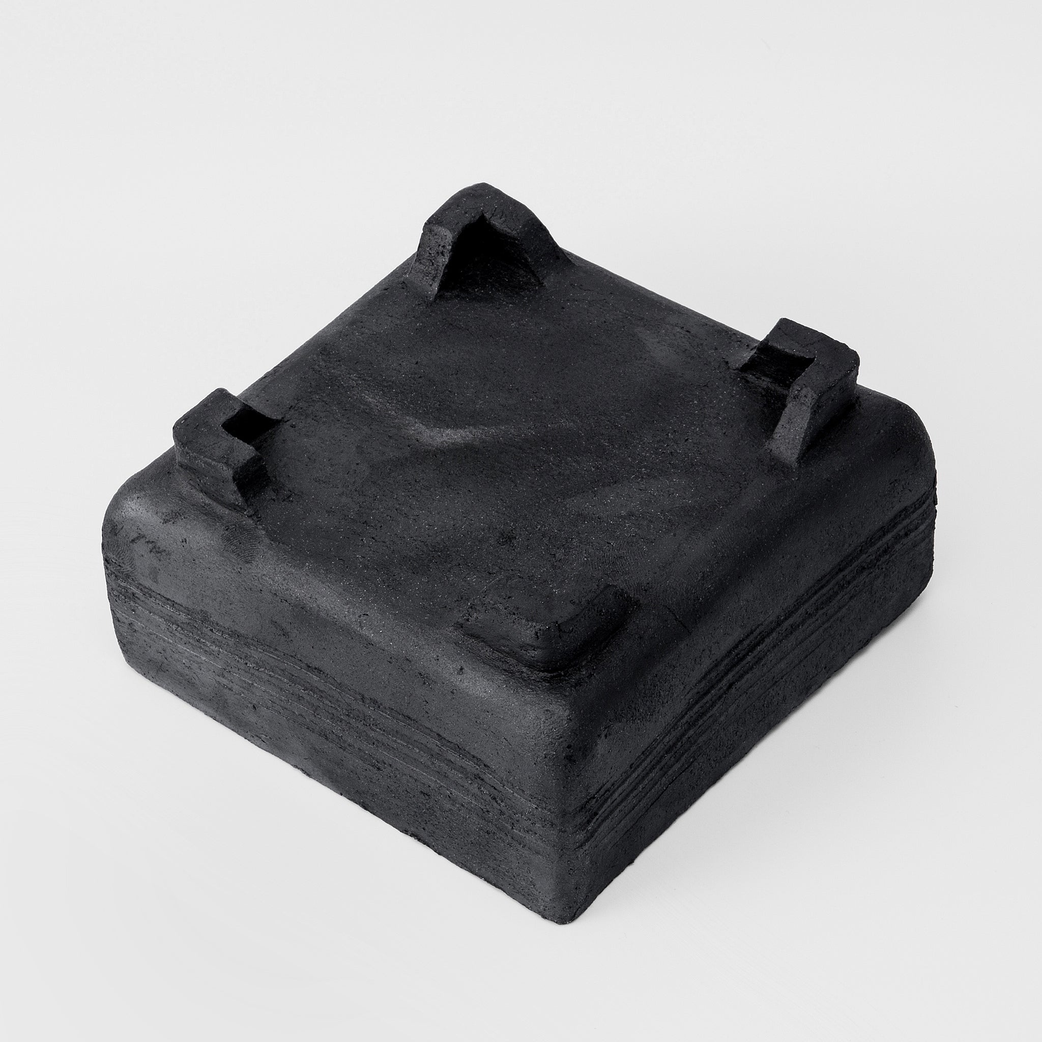 Black Medium Pot No.196/22