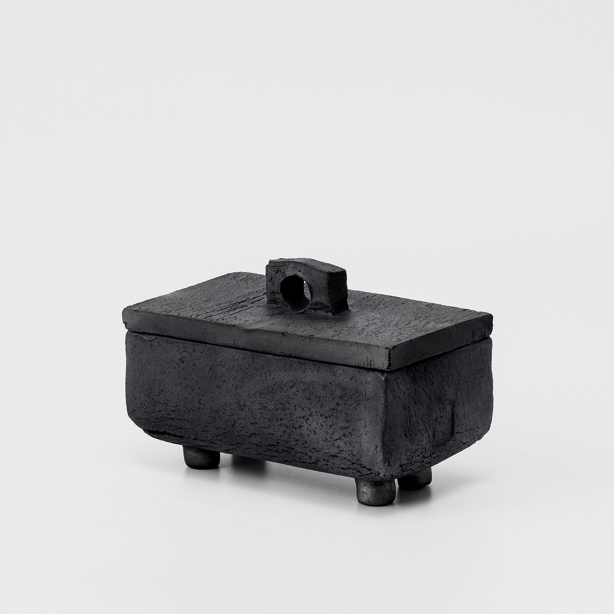 Black Box No.200/22 - huba.studio