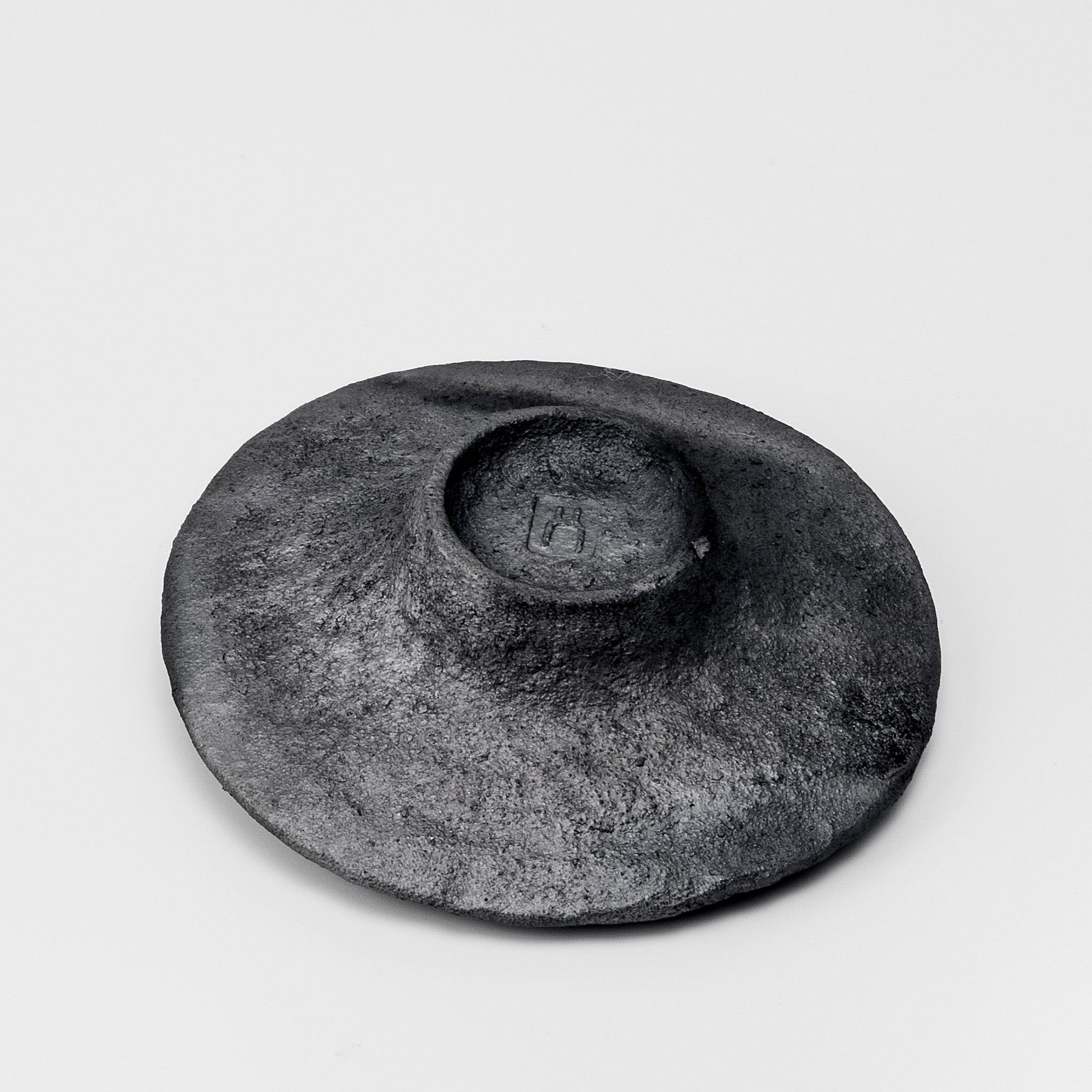 Black Incense Holder No.207/22 - huba.studio