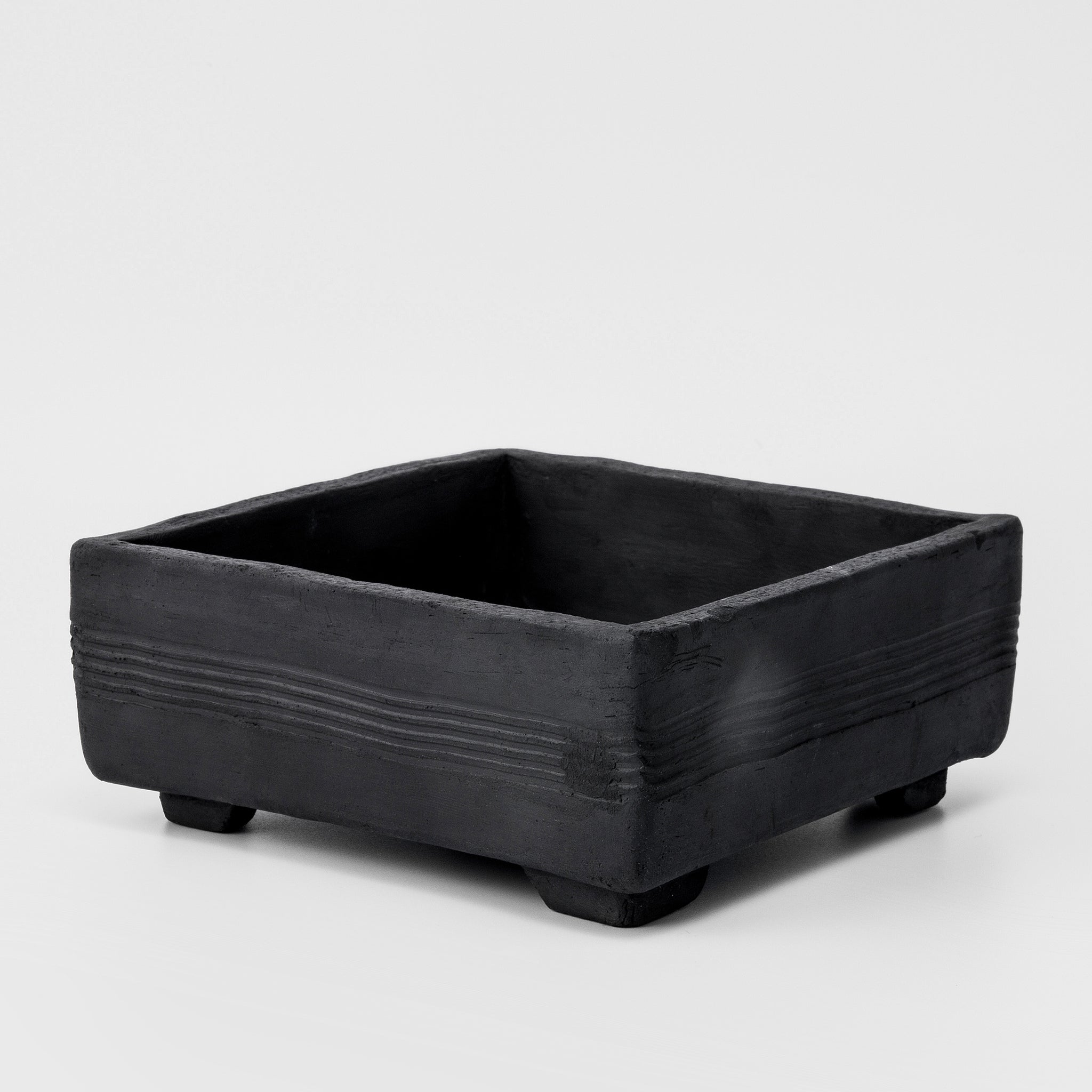 Black Medium Pot No.197/22 - huba.studio