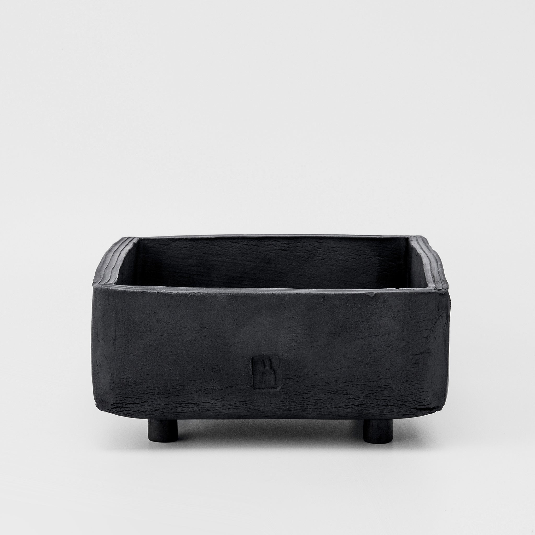 Black Medium Pot No.198/22 - huba.studio