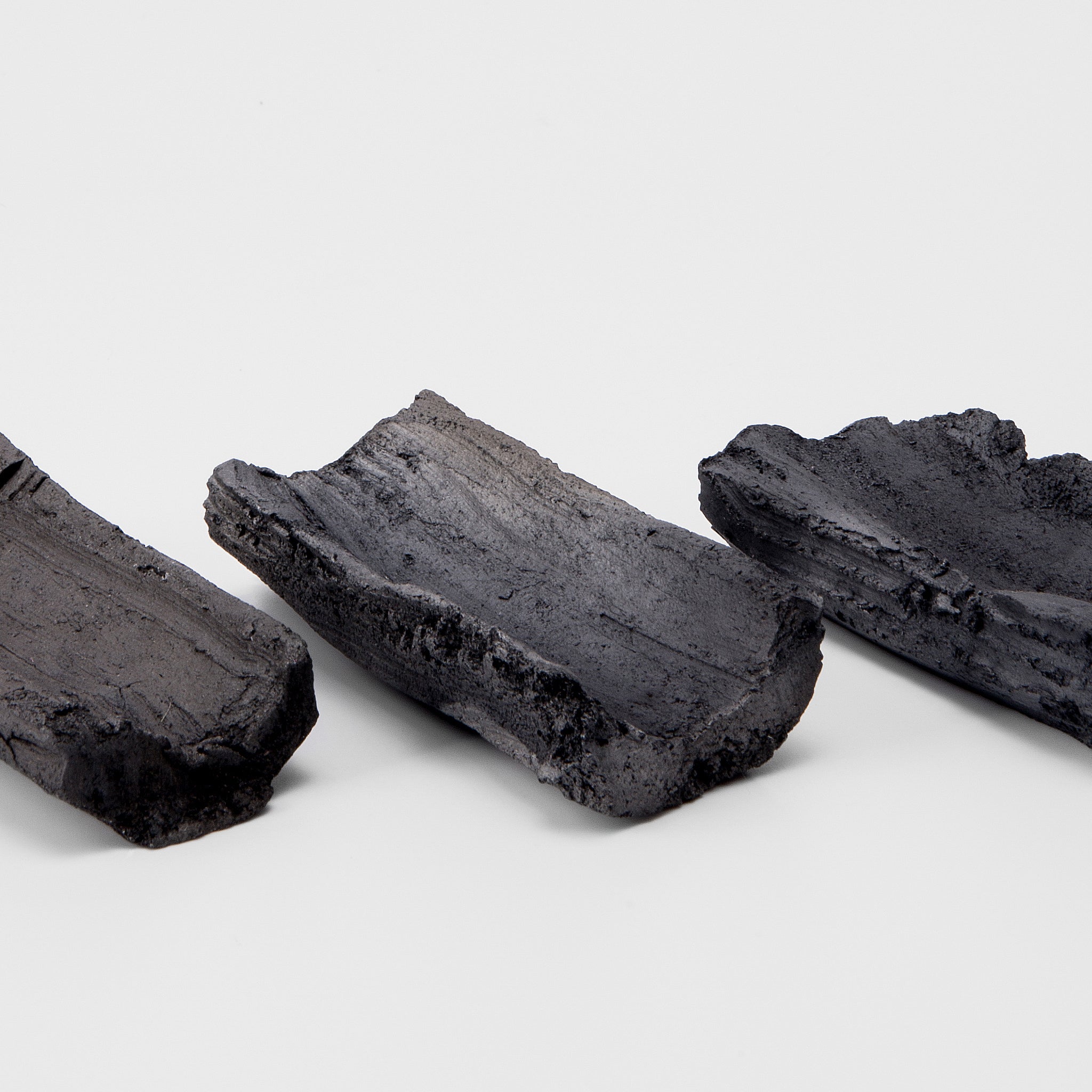 Black Palo Santo Holder - huba.studio