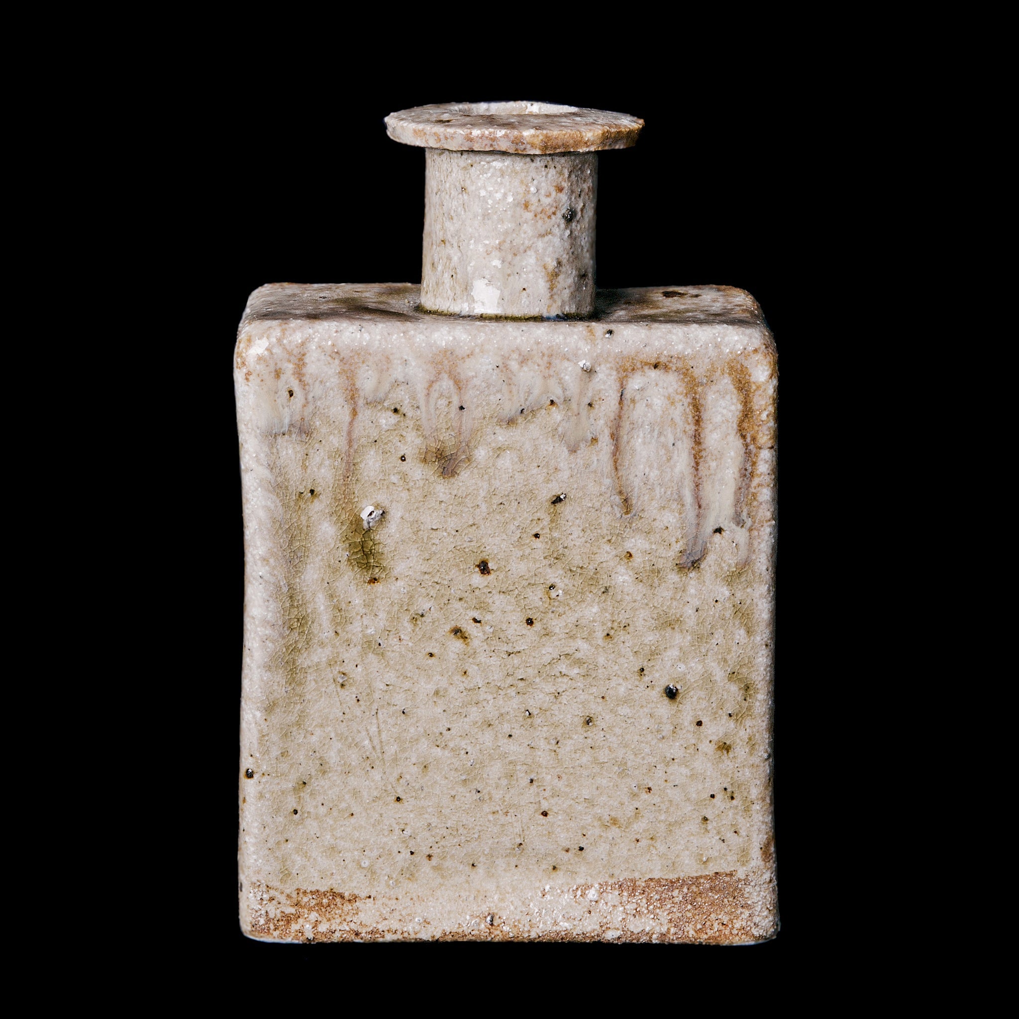Bottle No.118/22 - huba.studio