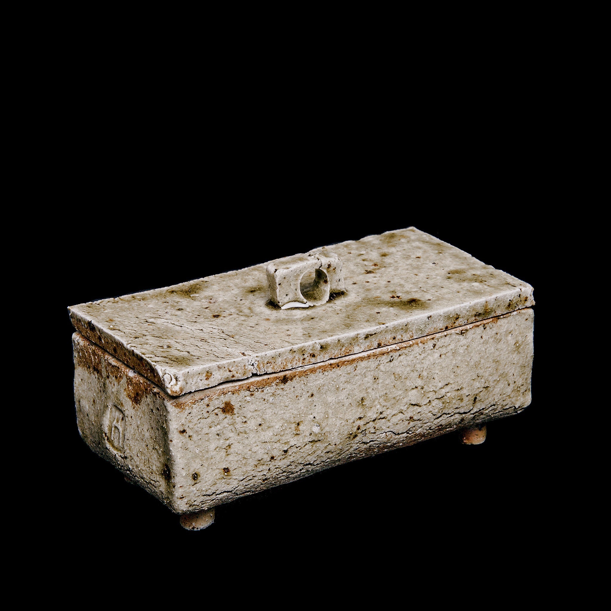 Box No.15/22 - huba.studio