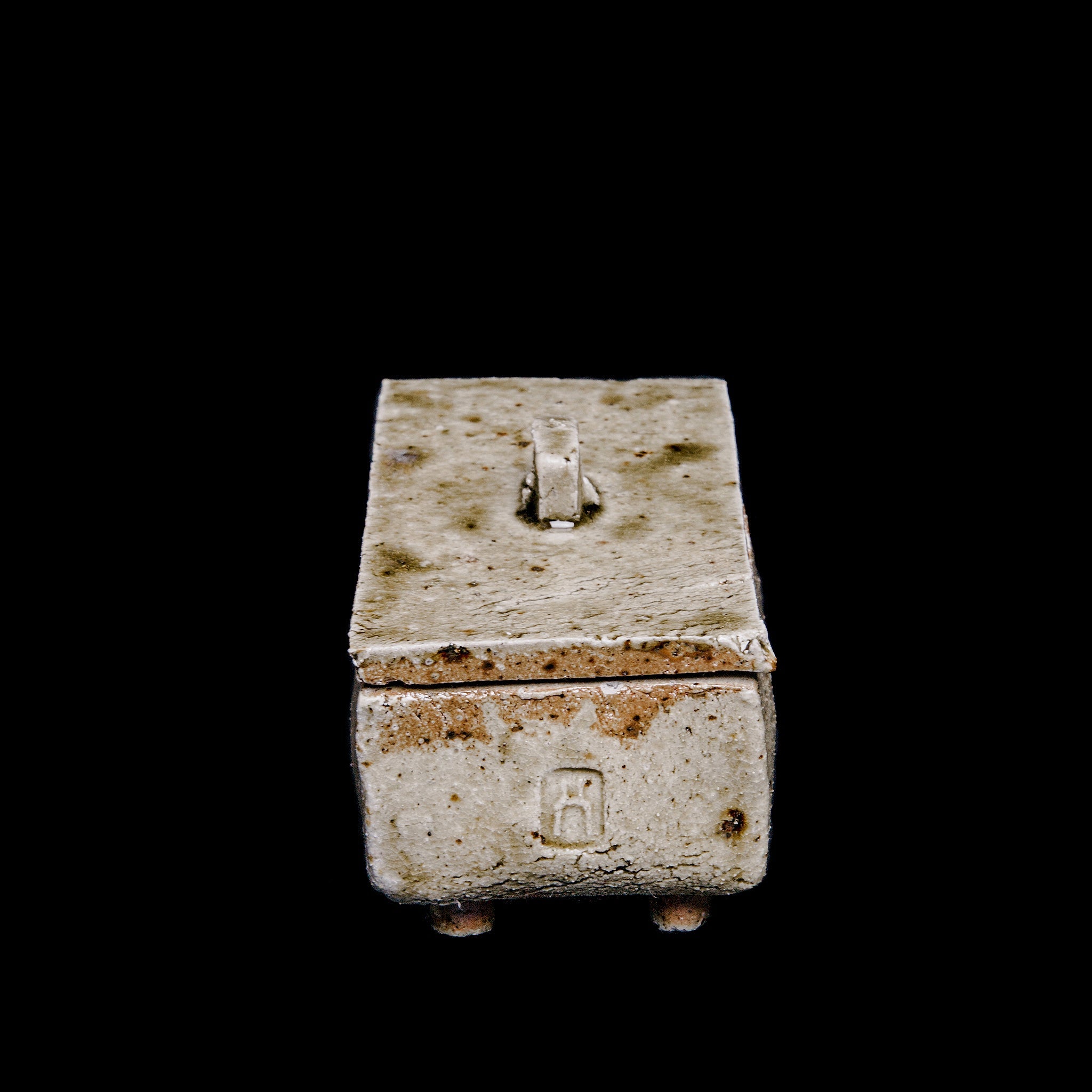 Box No.15/22 - huba.studio