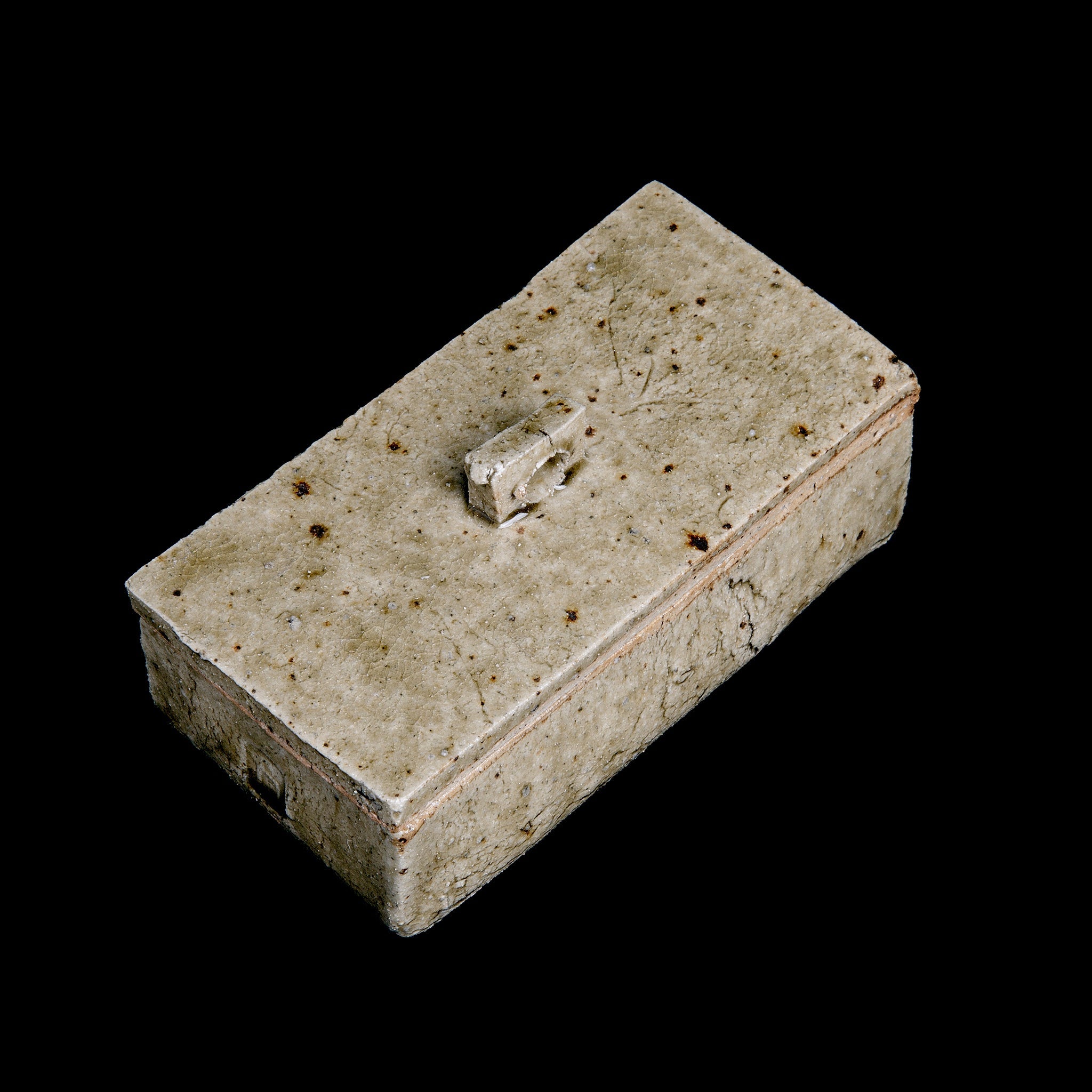 Box No.16/22 - huba.studio