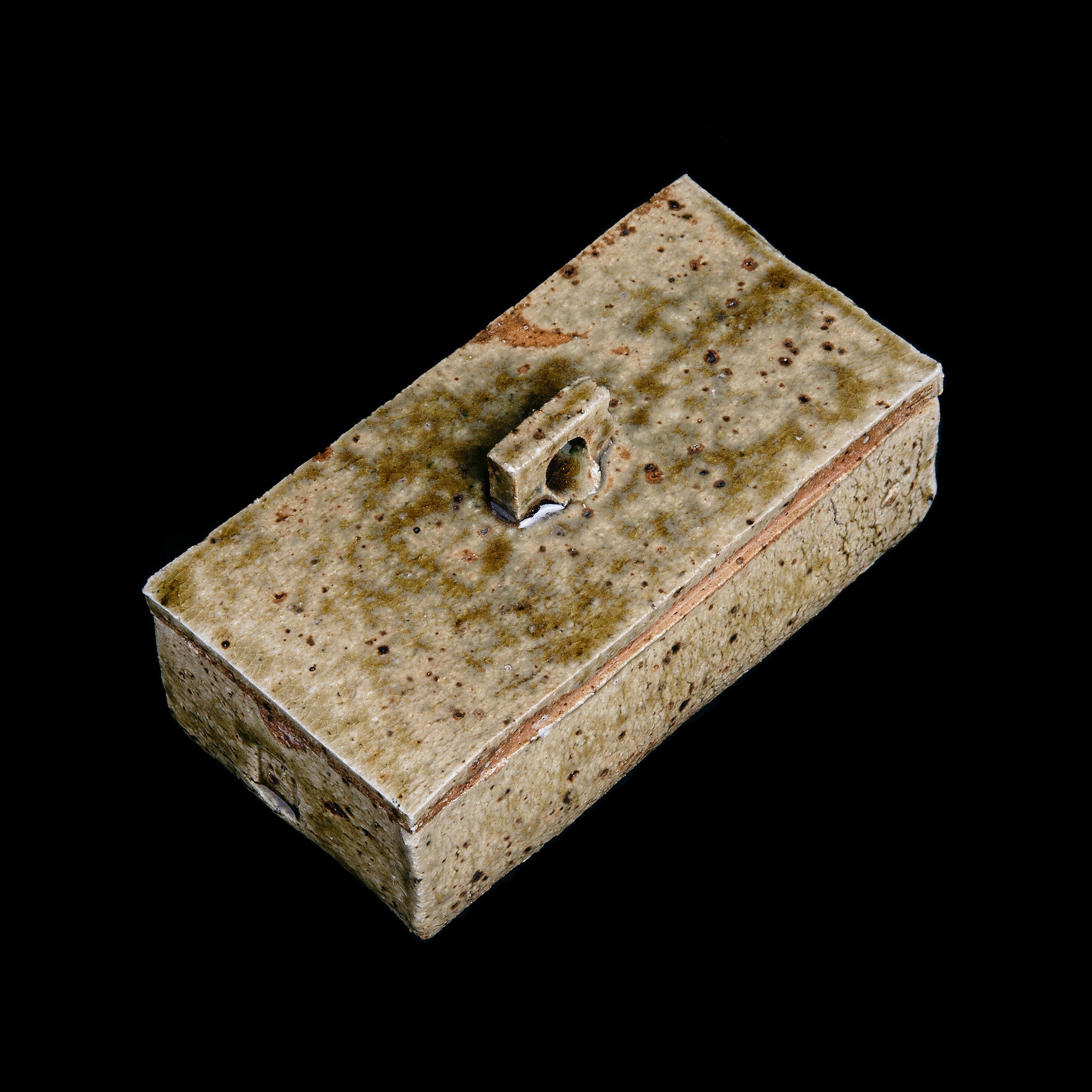 Box No.17/22 - huba.studio