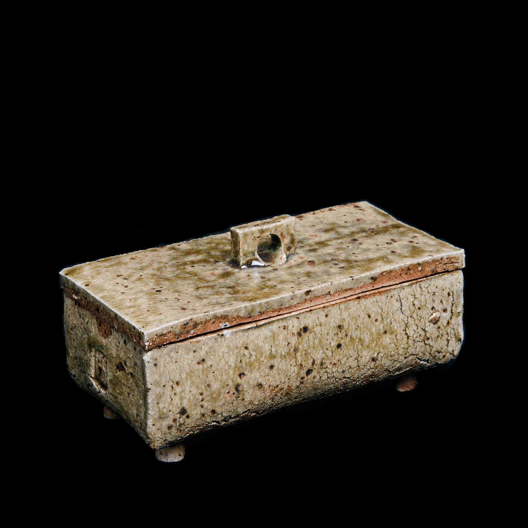 Box No.17/22 - huba.studio