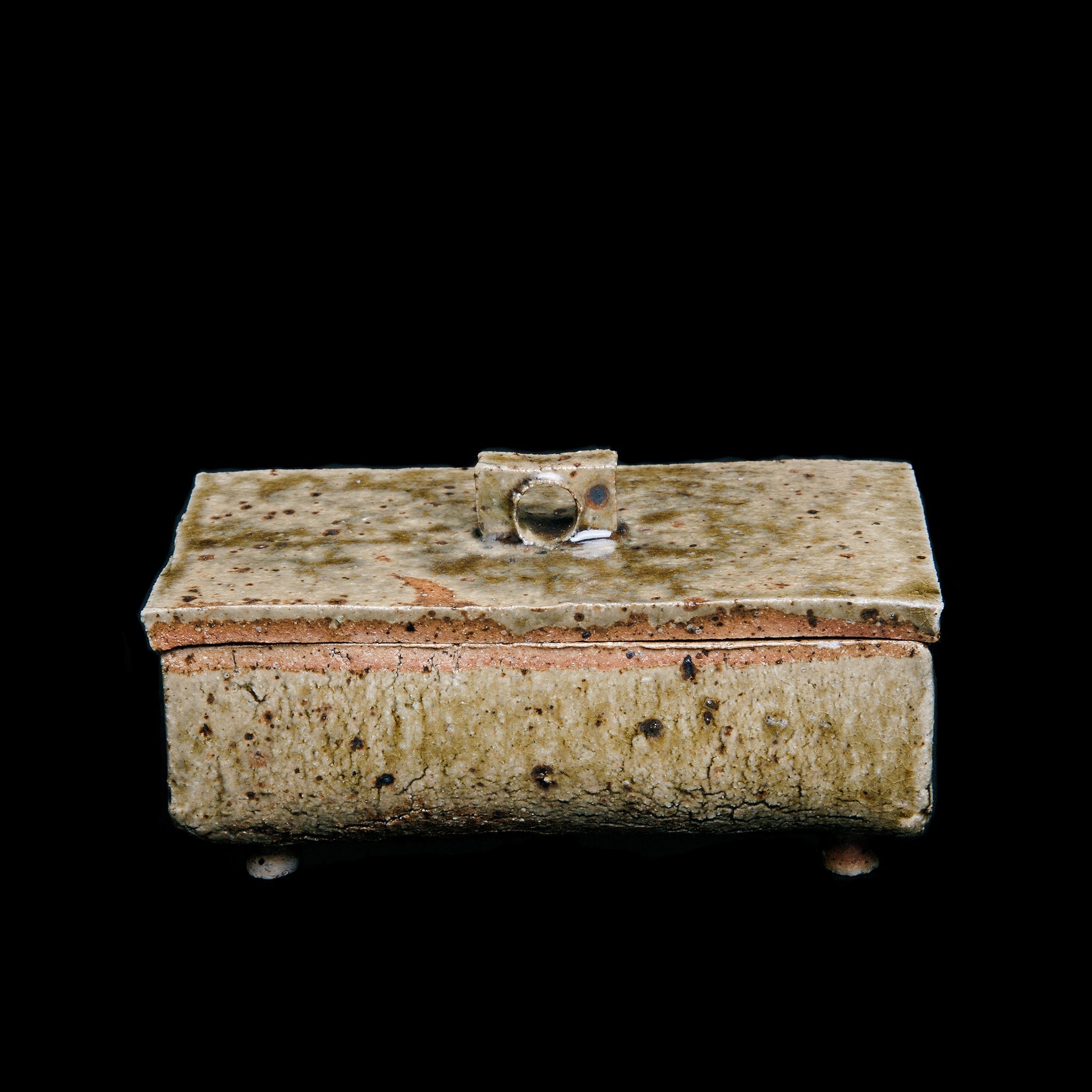 Box No.17/22 - huba.studio