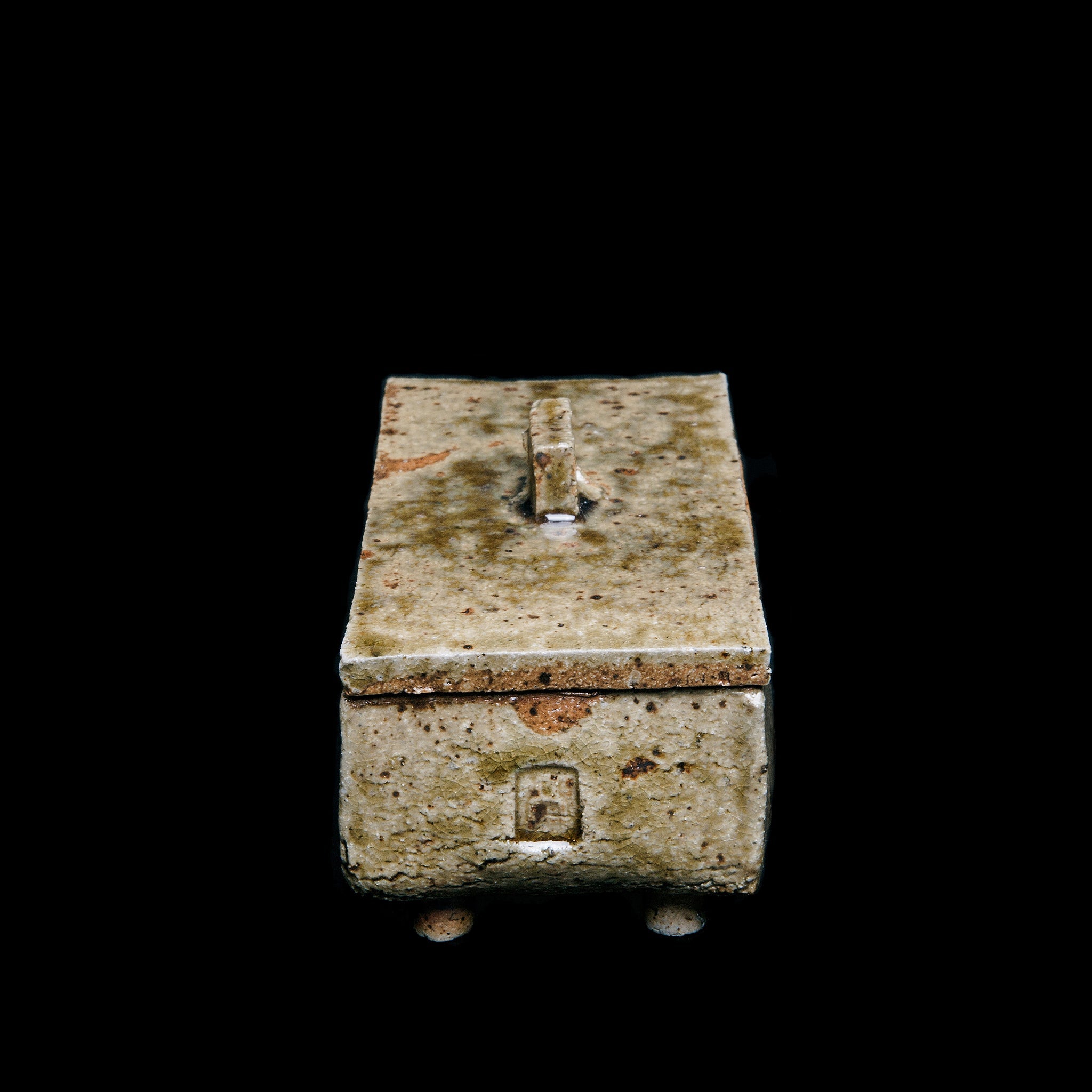 Box No.17/22 - huba.studio