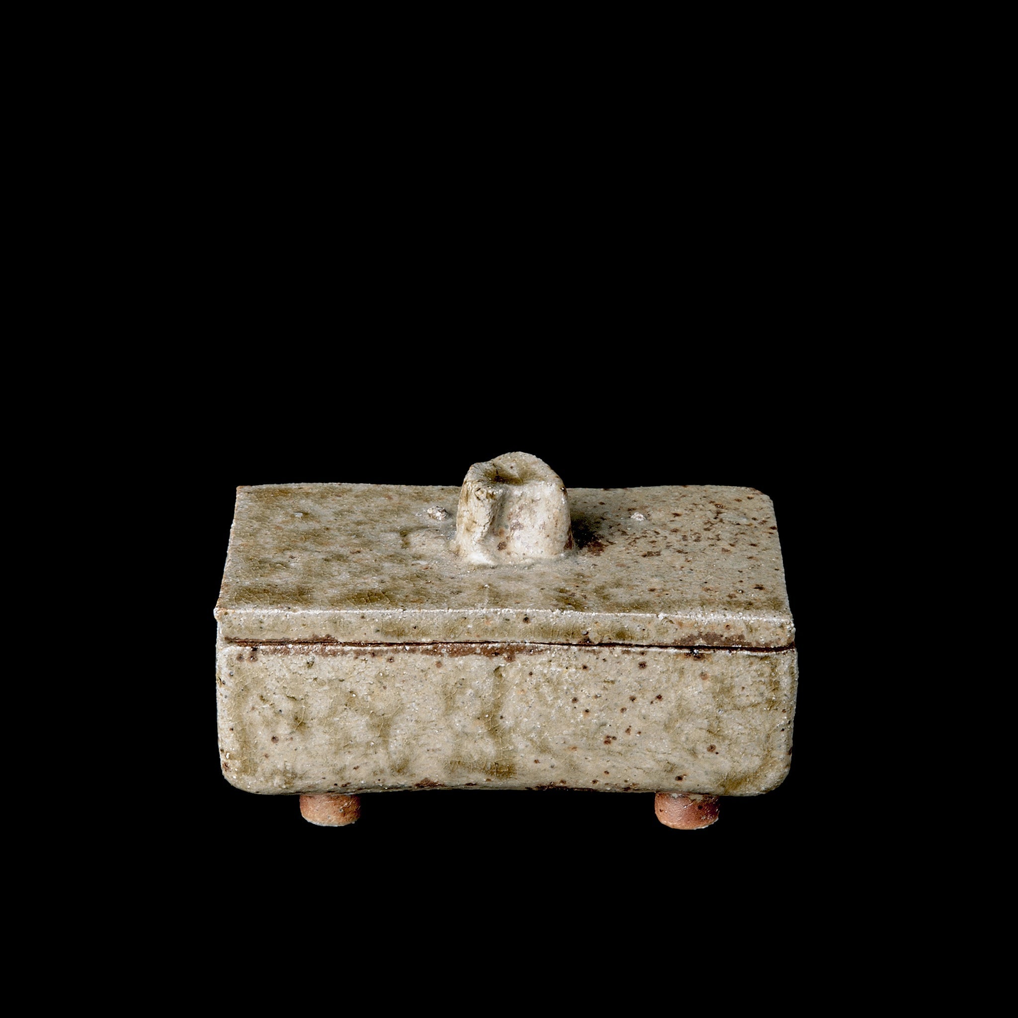 Box No.220/22 - huba.studio