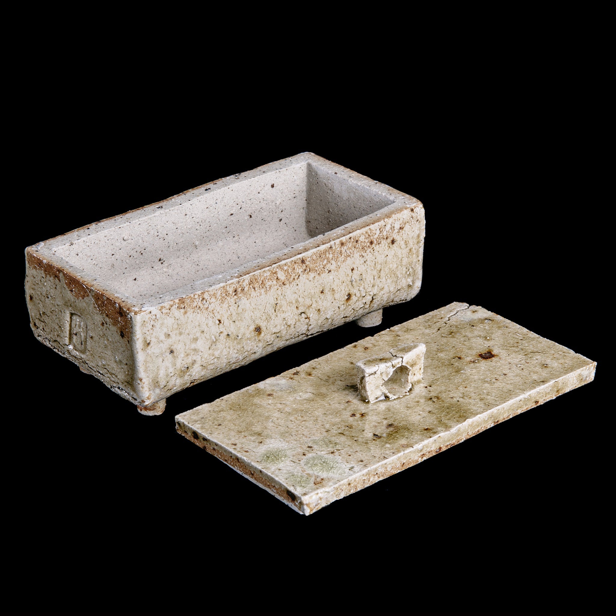 Box No.222/22 - huba.studio