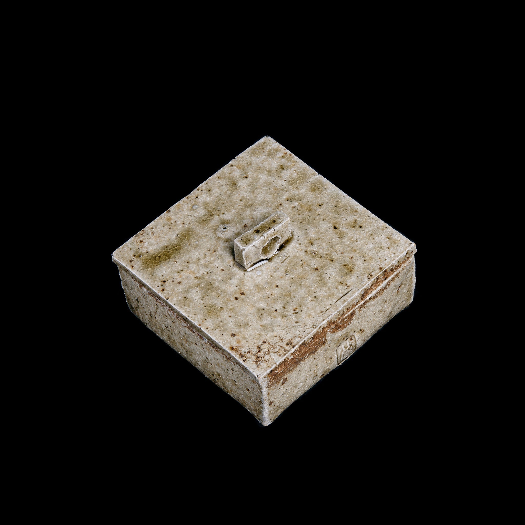 Box No.23/22 - huba.studio