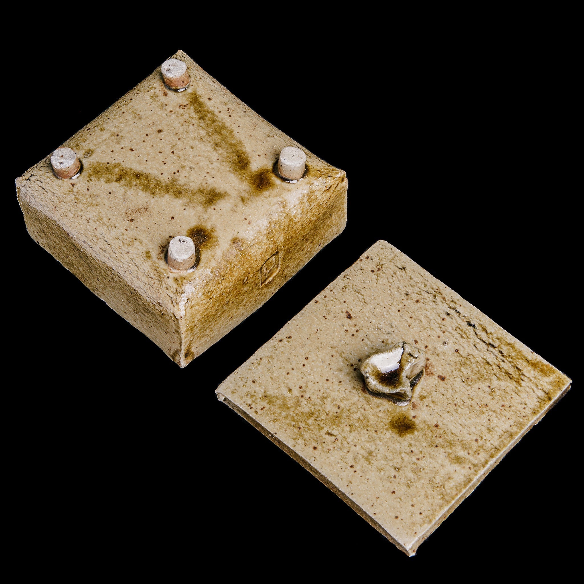 Box No.24/22 - huba.studio