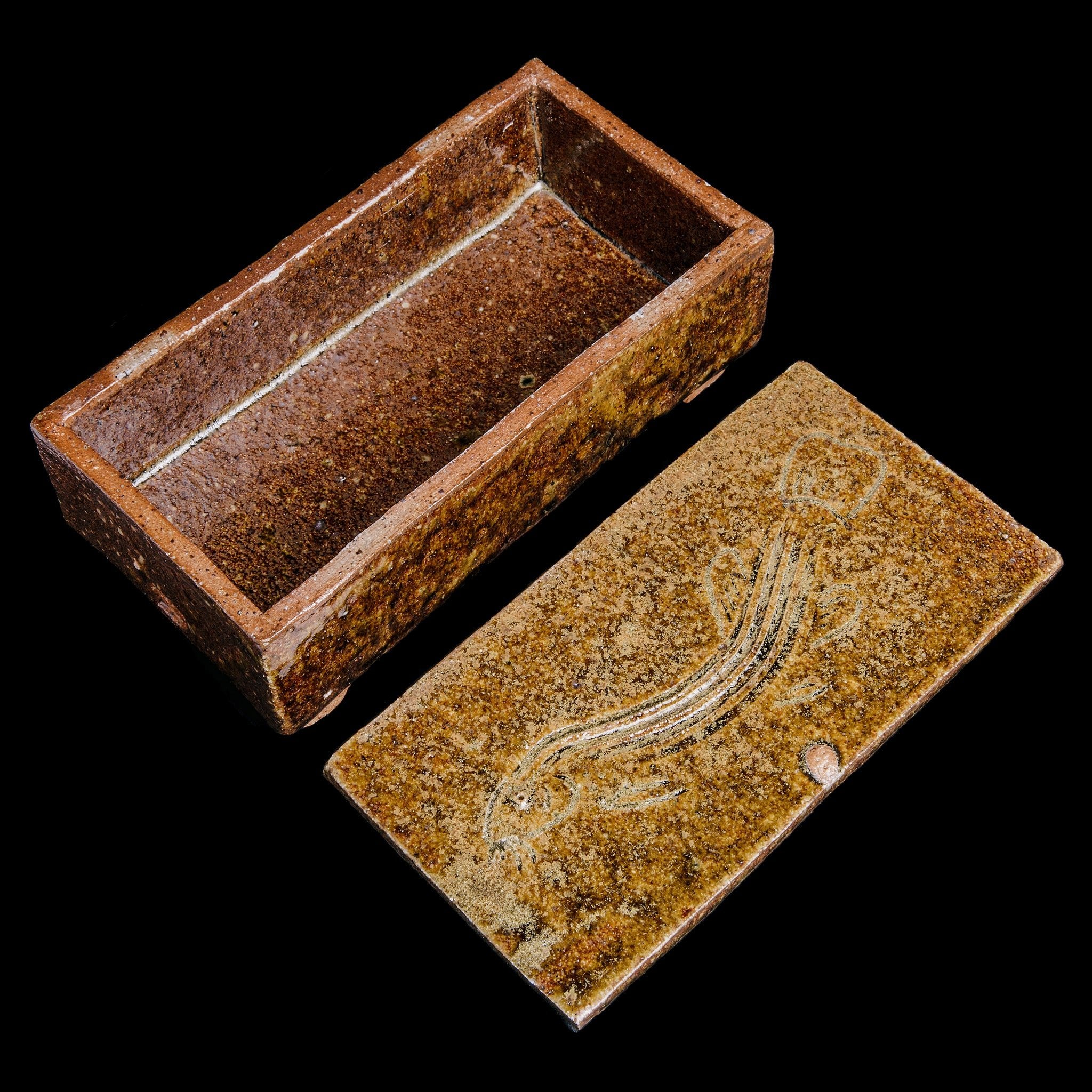 Box With a Fish Motif No.28/22 - huba.studio