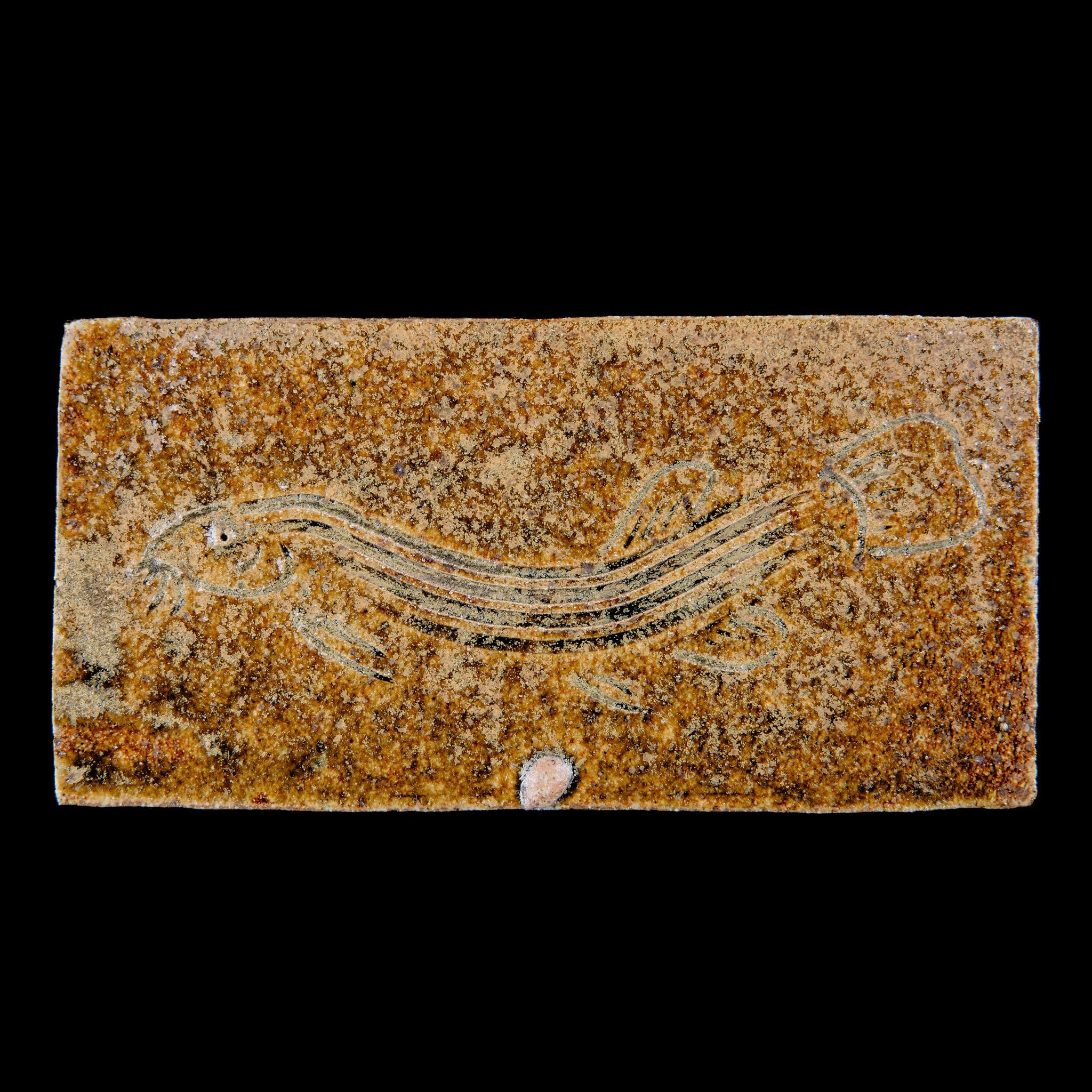 Box With a Fish Motif No.28/22 - huba.studio