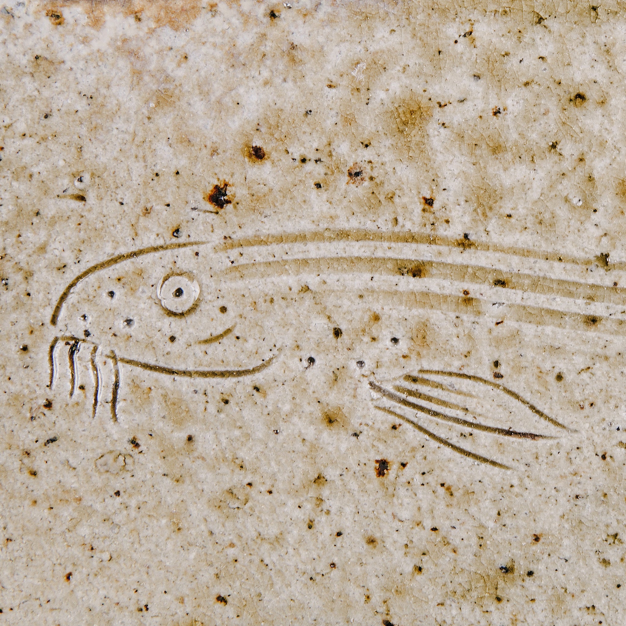 Box With a Fish Motif No.29/22 - huba.studio