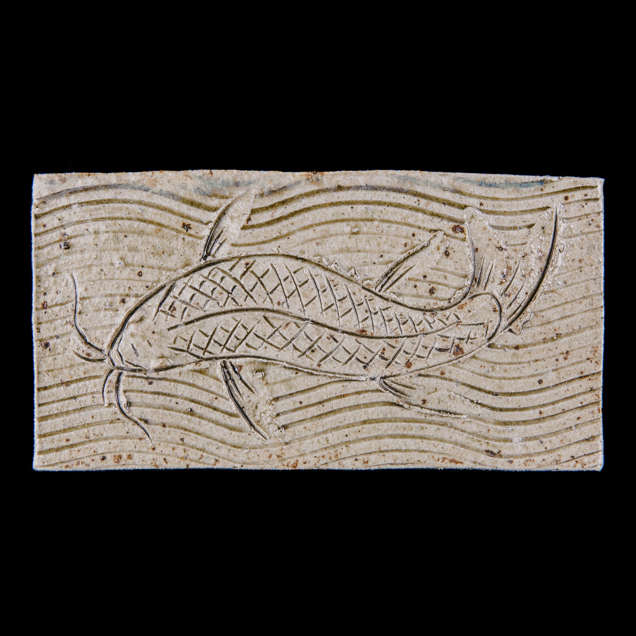 Box With a Fish Motif No.31/22 - huba.studio