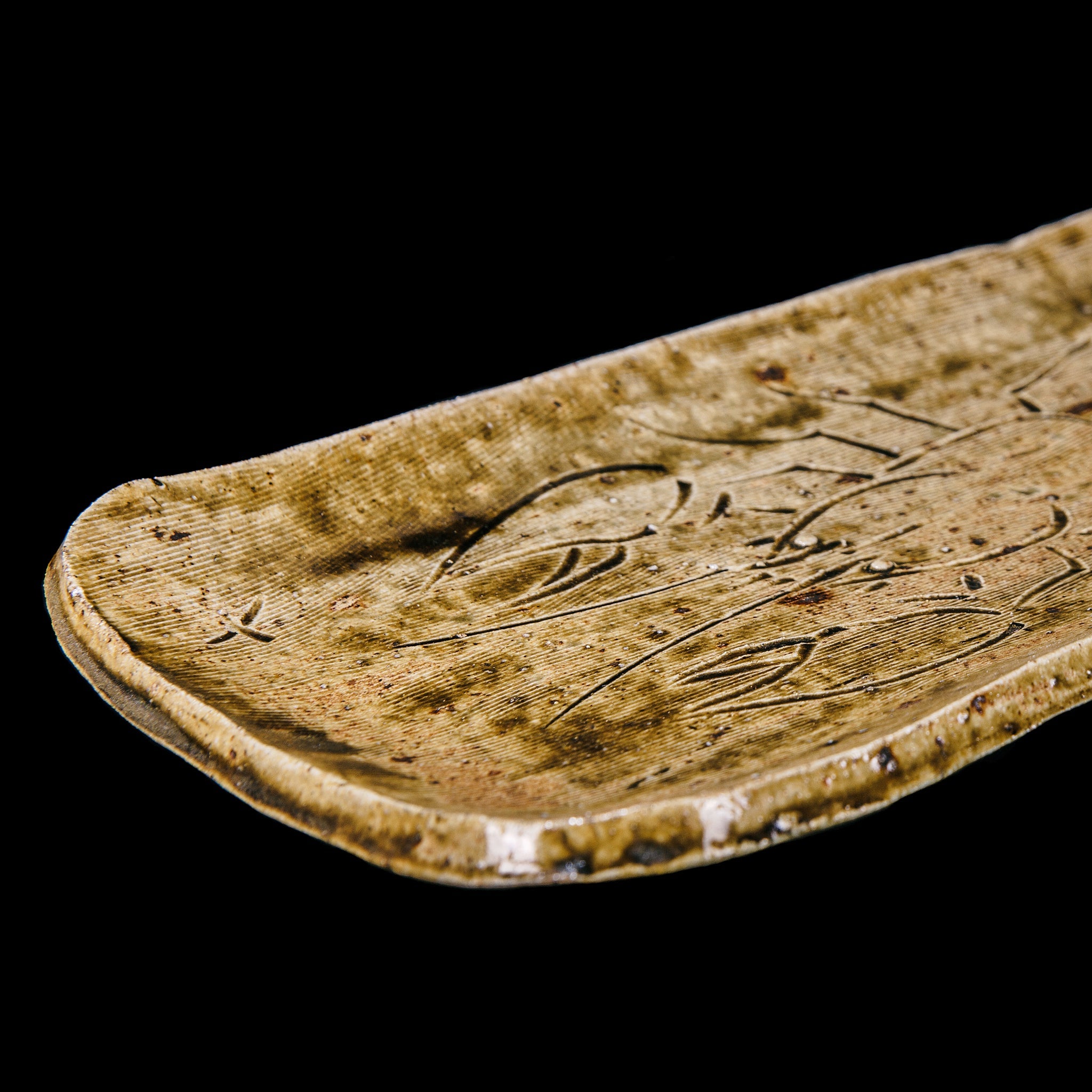 Dish With A Crayfish Motif No.51/22 - huba.studio