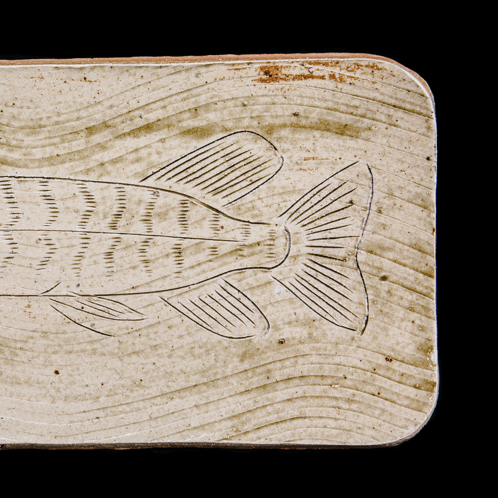 Dish With A Fish Motif No.49/22 - huba.studio