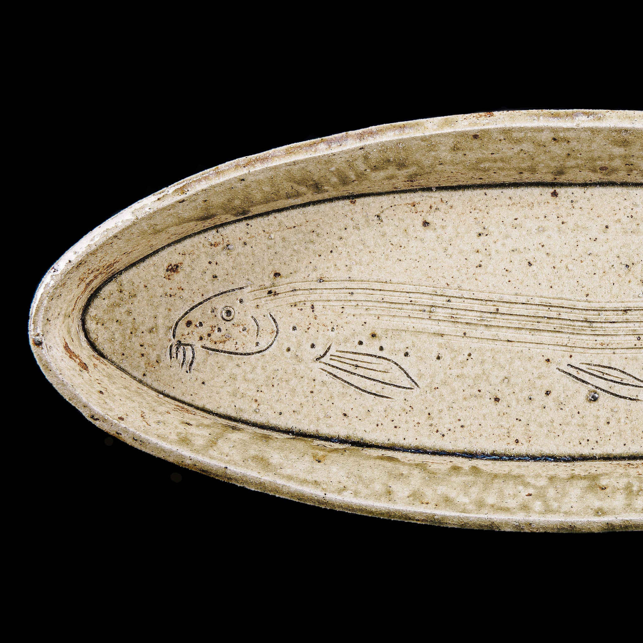 Dish With a Fish Motif No.84/22 - huba.studio