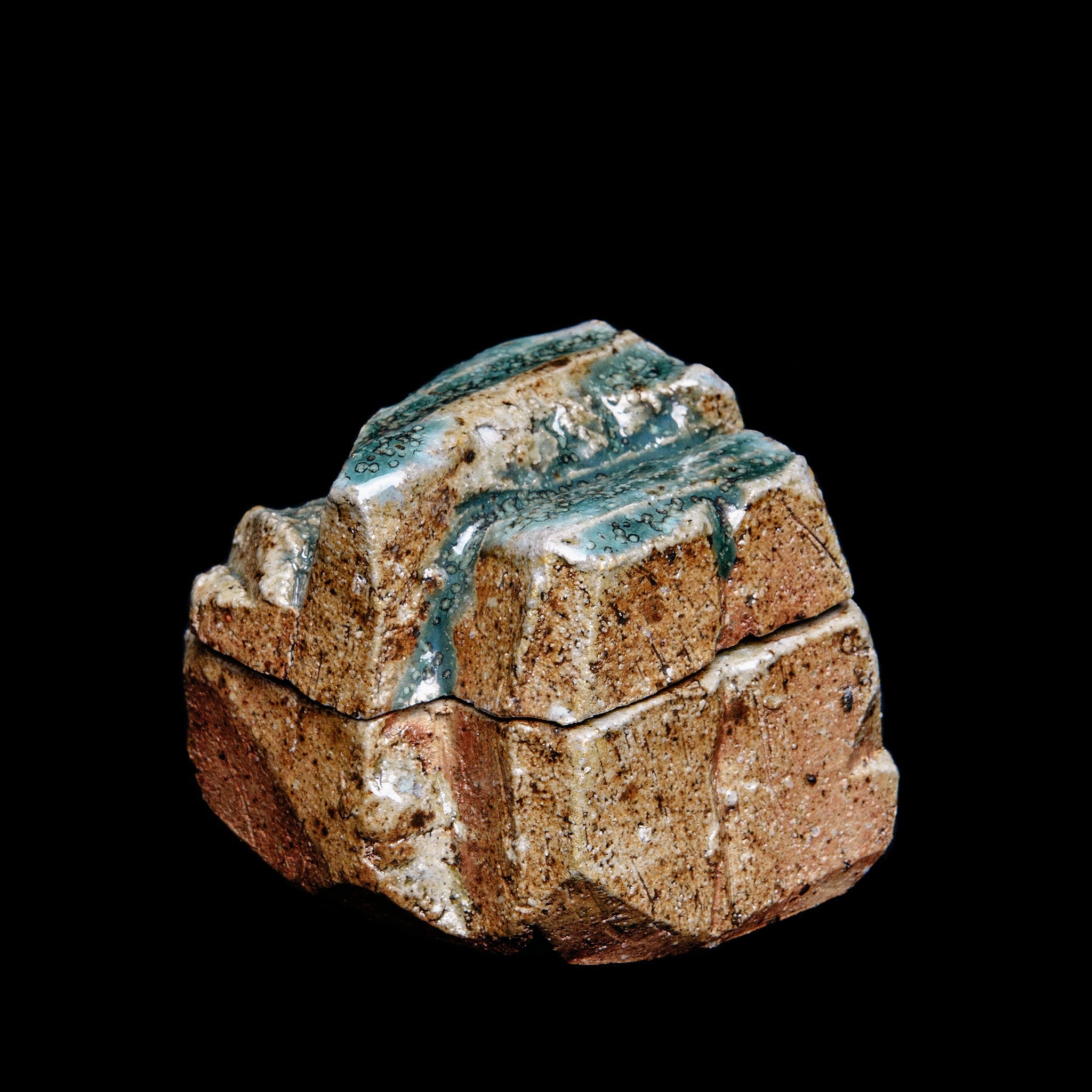 Kurinuki Box No. 01/22 - huba.studio