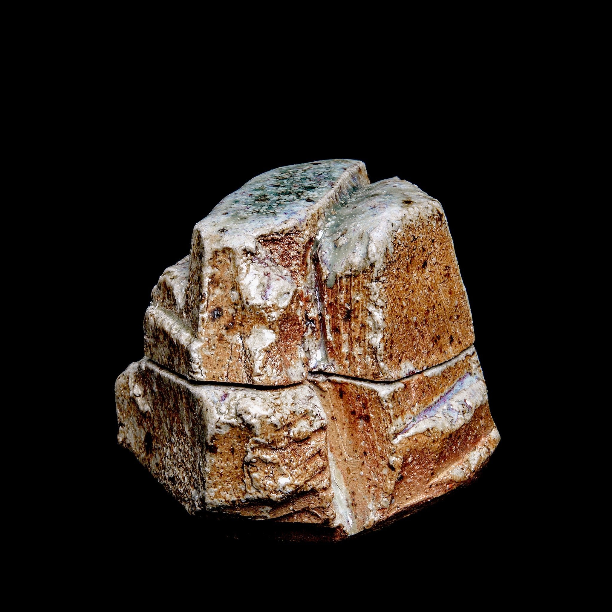 Kurinuki Box No.02/22 - huba.studio