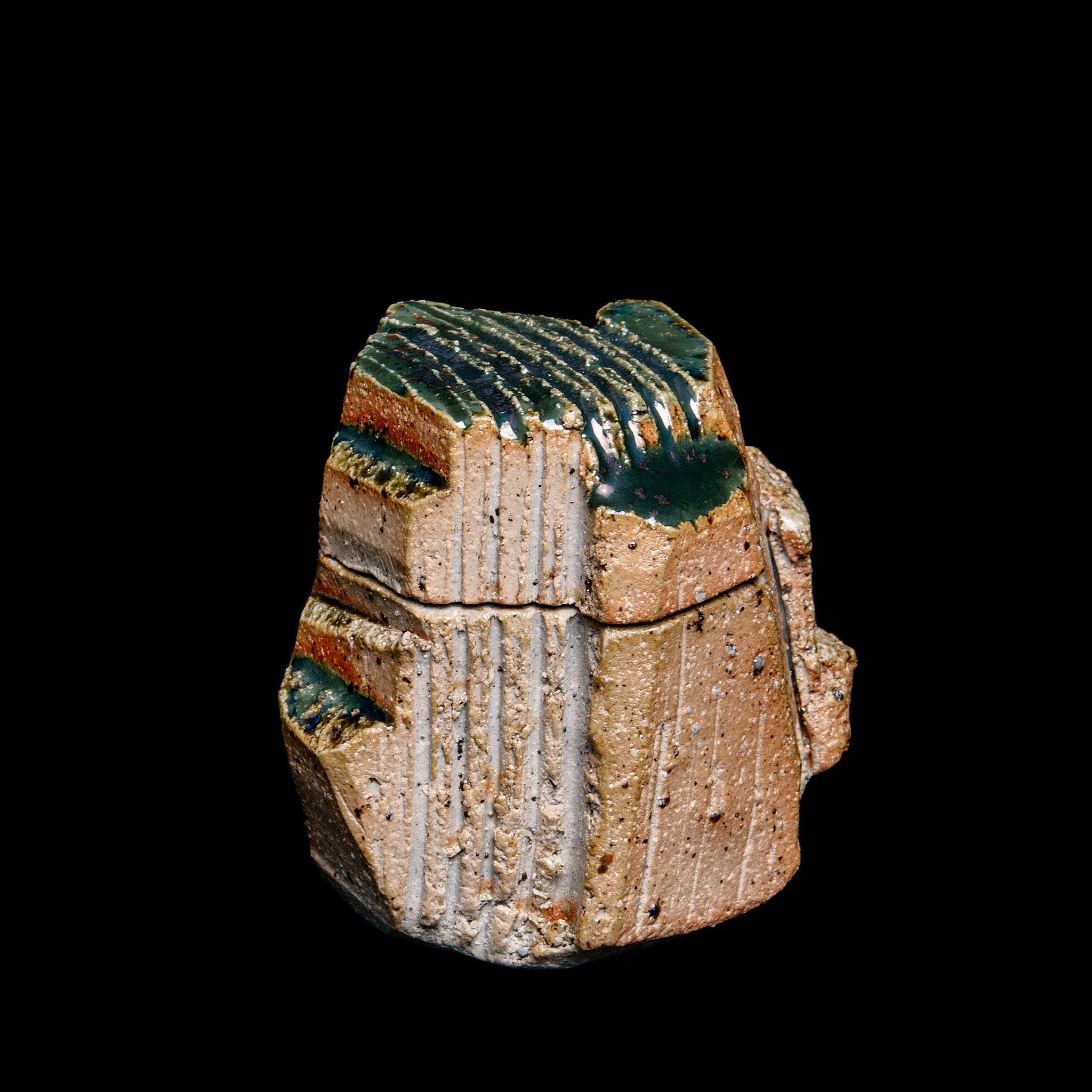 Kurinuki Box No.04/22 - huba.studio