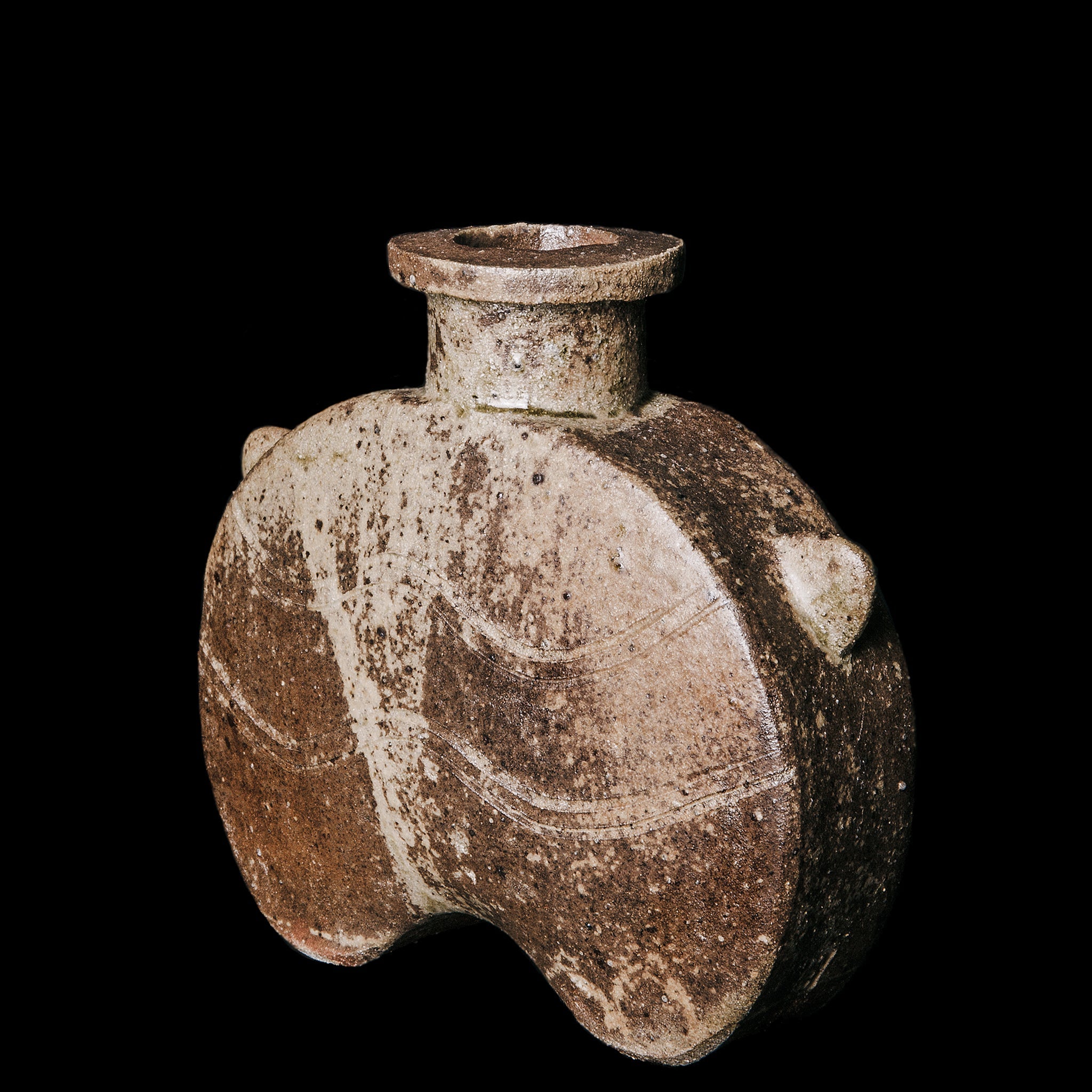 Vase No.130/22 - huba.studio