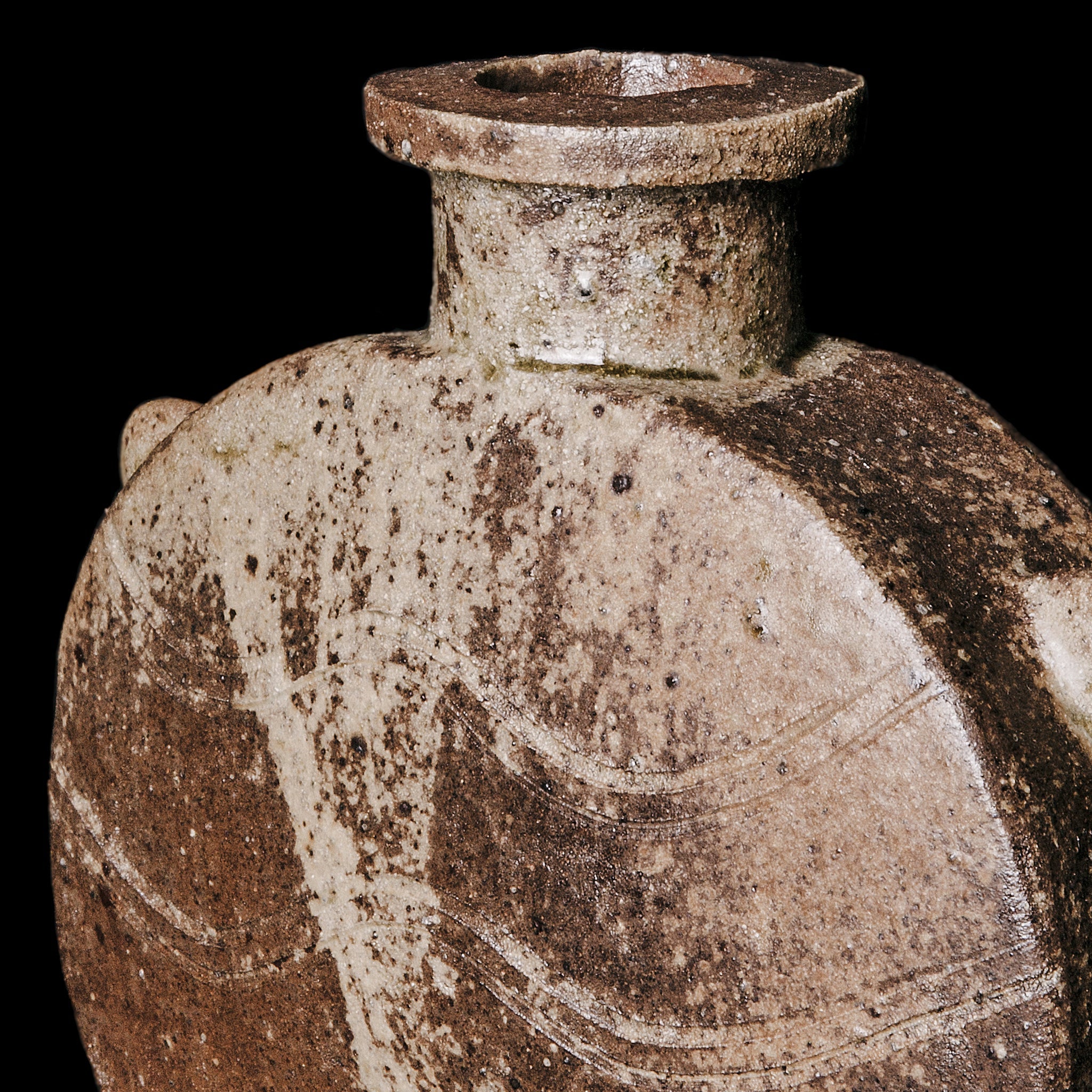 Vase No.130/22 - huba.studio