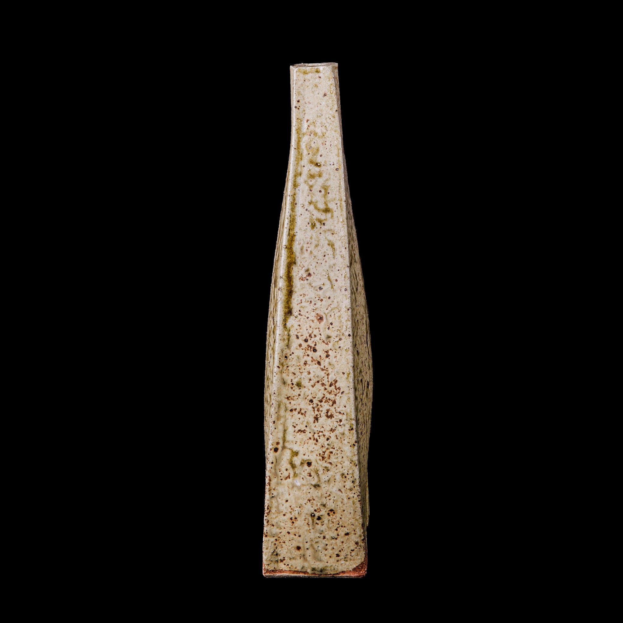 Vase No.91/22 - huba.studio