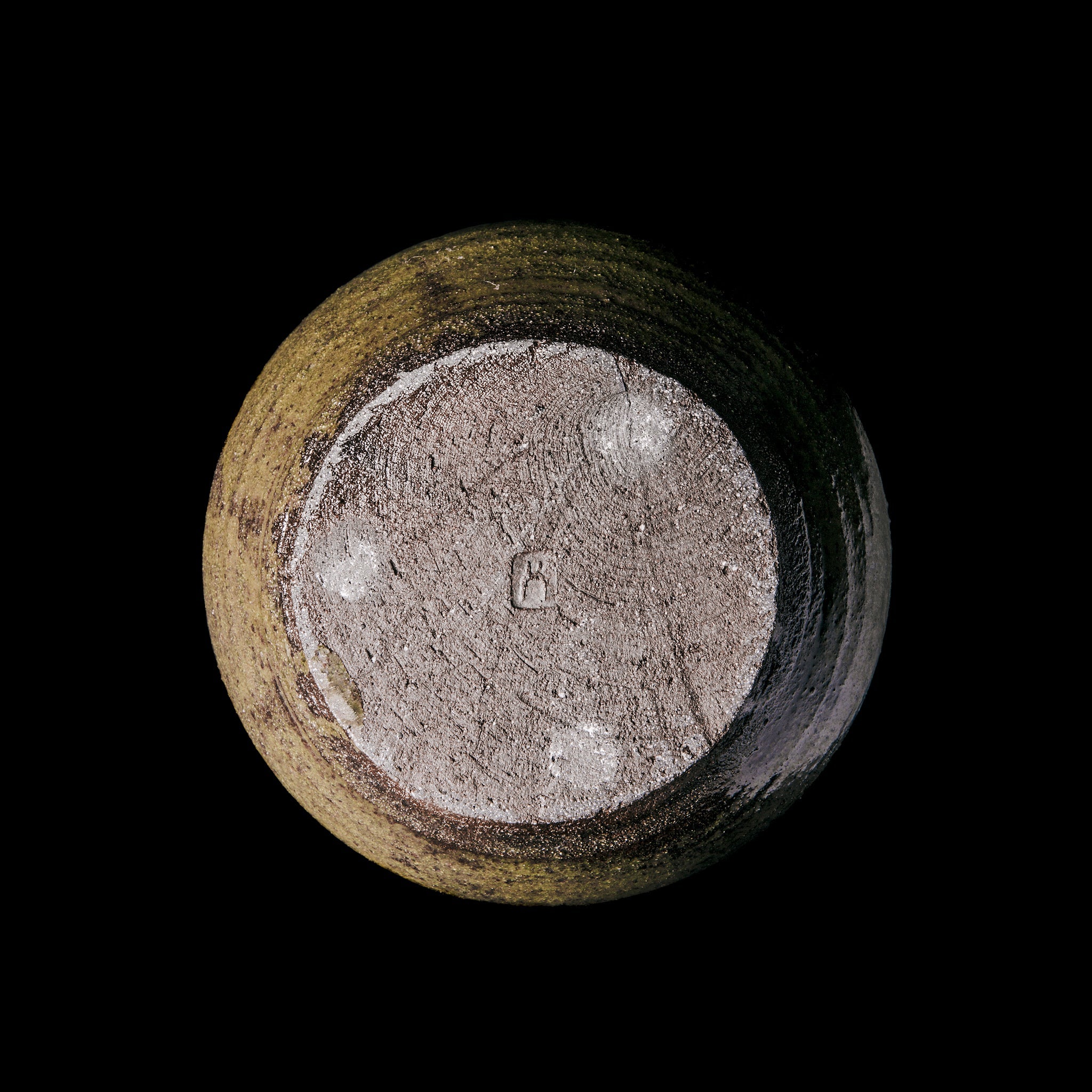 Wheel Thrown Vase No.122/22 - huba.studio